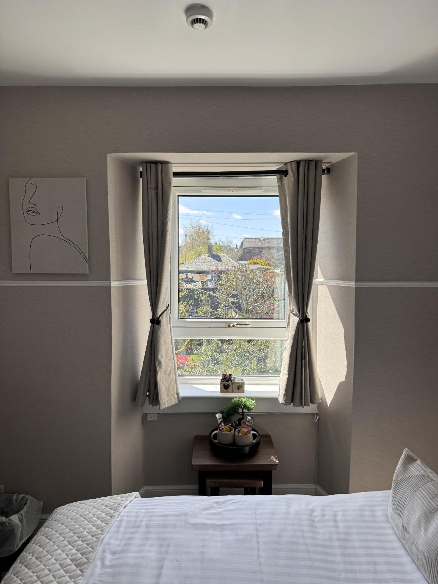 The Glendevon Hotel Auchterarder Phòng bức ảnh