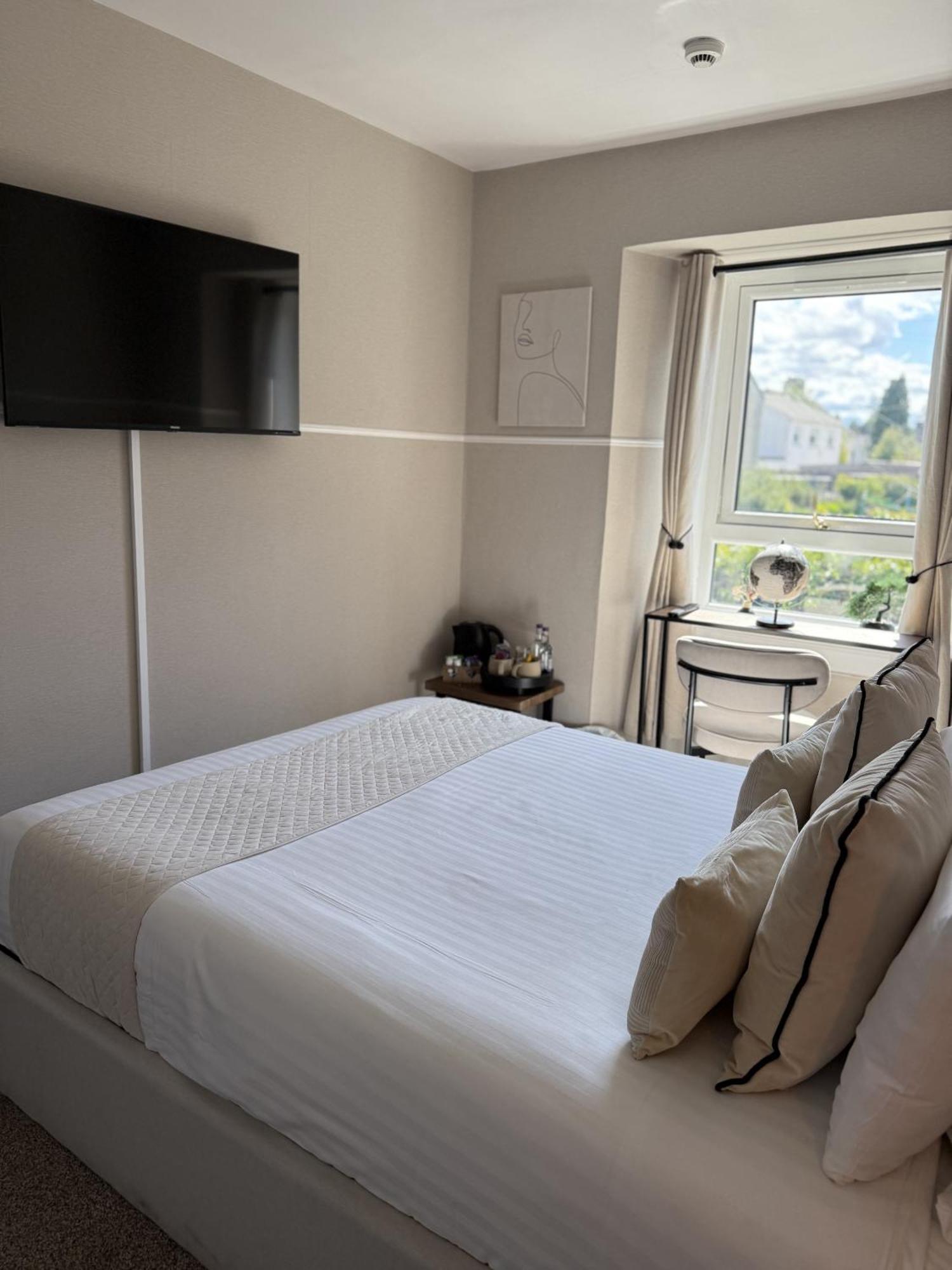 The Glendevon Hotel Auchterarder Phòng bức ảnh